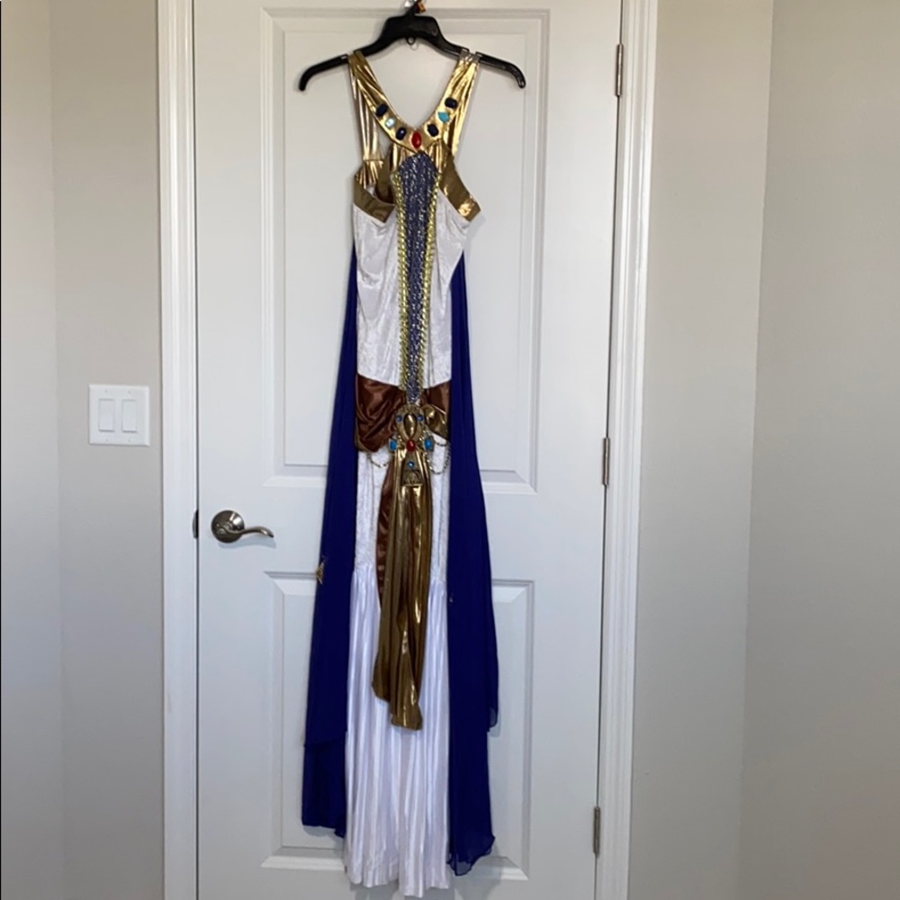 Cleopatra costume